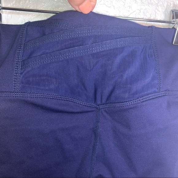 Fabletics Motion365 Trinity Hi Waisted Leggings Navy Blue - Picture 7 of 12